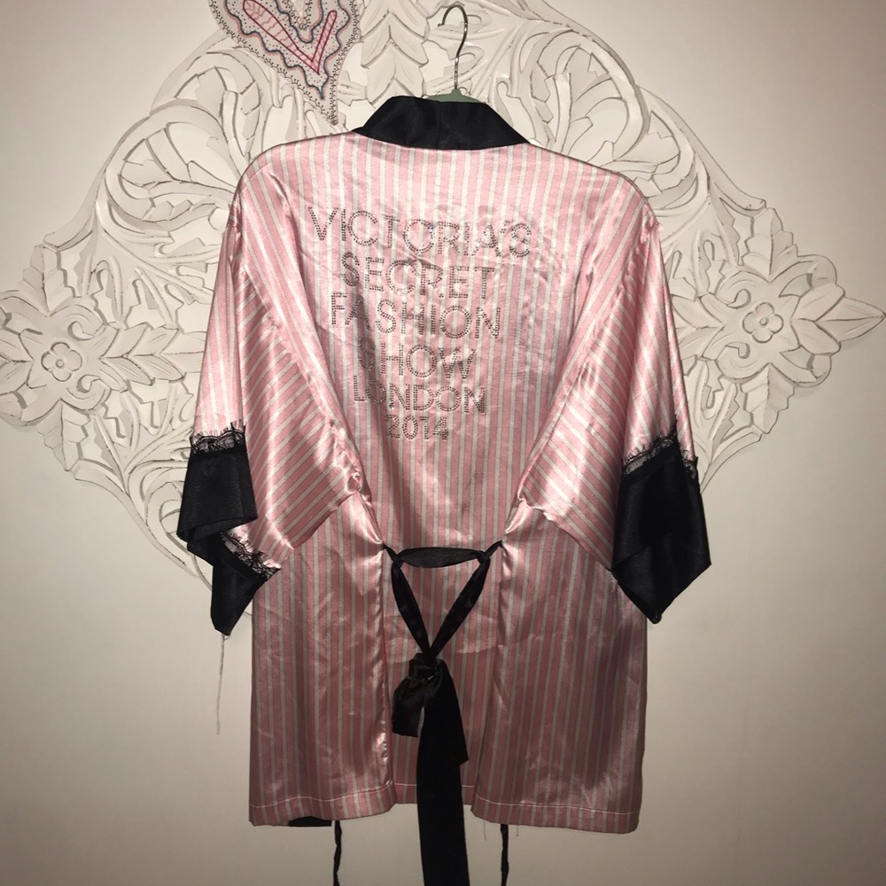 Victoria’s Secret Inspired Robe